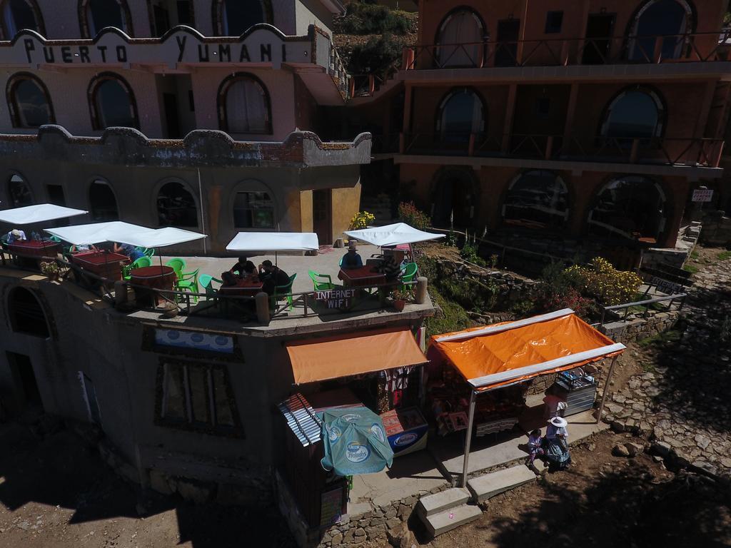 Hostal Puerto Yumani Isla del Sol Exterior photo